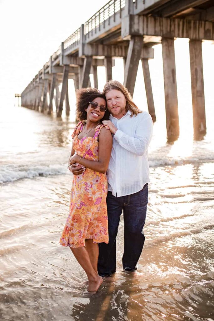 Jacksonville FL Engagement Photo Session hugging